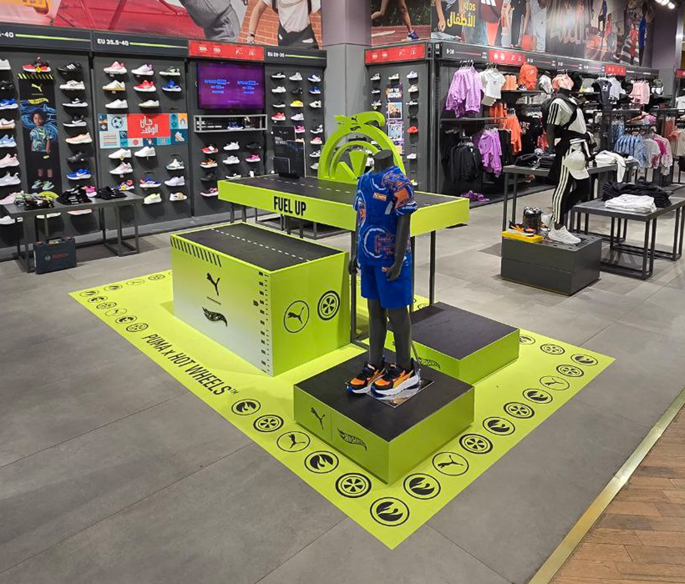 Luxury Retail Podium